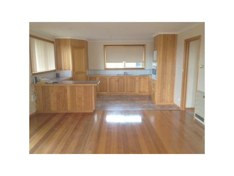 99 Pennington Drive, Sorell TAS 7172