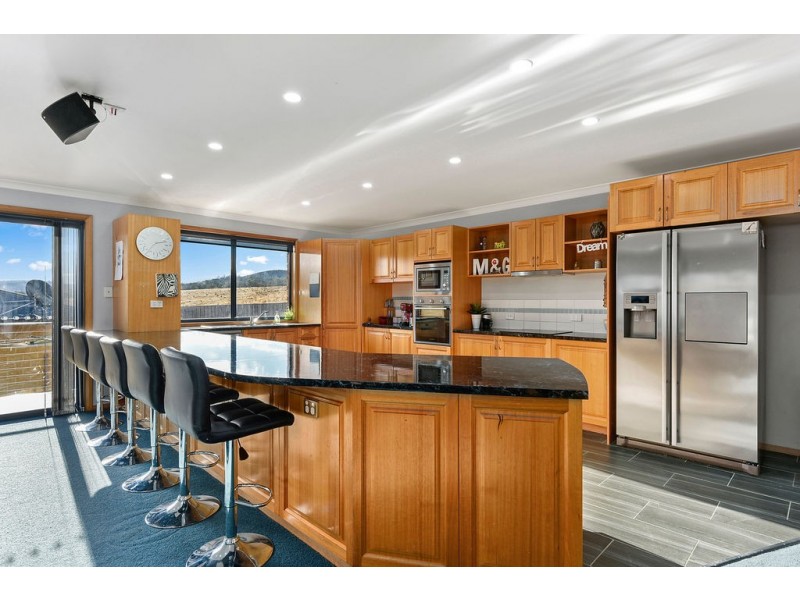 10 Erica Place, Oakdowns TAS 7019