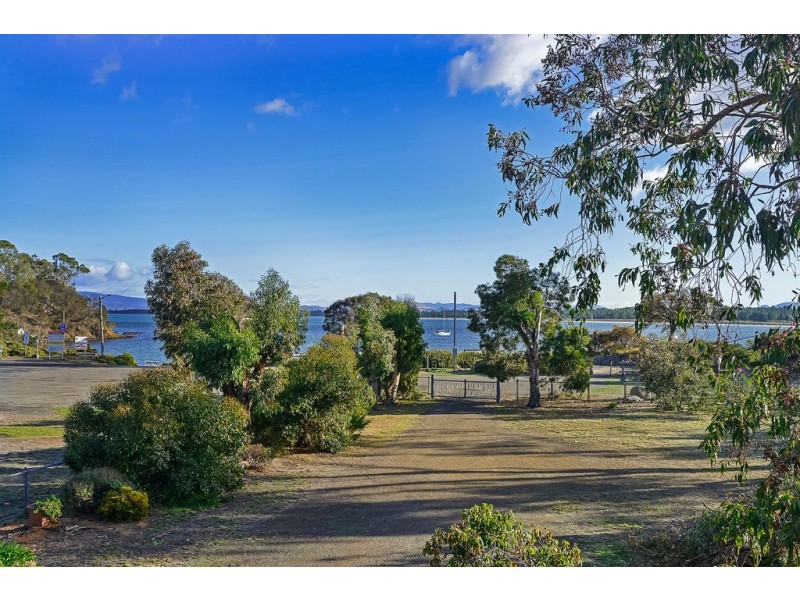 20 Webb Street, Dodges Ferry TAS 7173