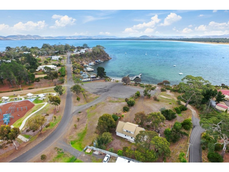 20 Webb Street, Dodges Ferry TAS 7173