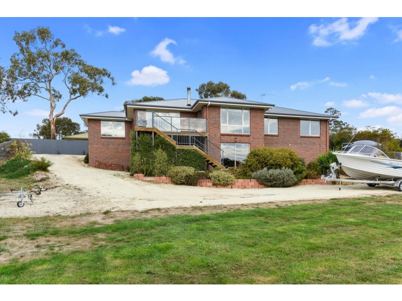 11 Hilltop Place, Dodges Ferry TAS 7173