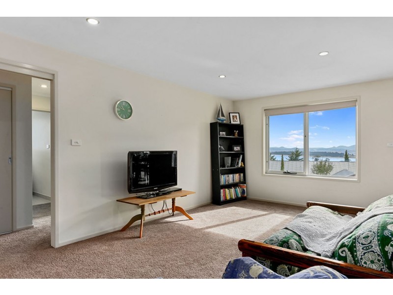 11 Hilltop Place, Dodges Ferry TAS 7173
