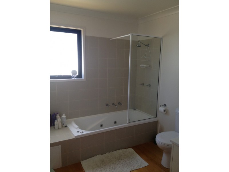 9 Warrantena Street, Dodges Ferry TAS 7173