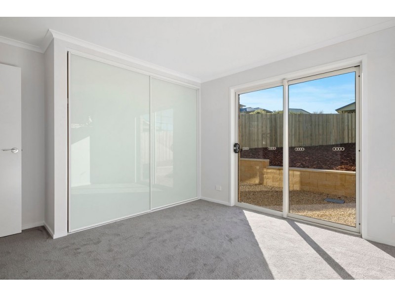 Units 1and2, 17 Horizon Drive, Sorell TAS 7172
