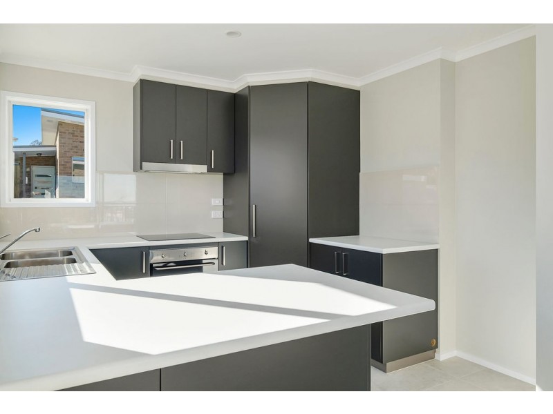 Units 1and2, 17 Horizon Drive, Sorell TAS 7172