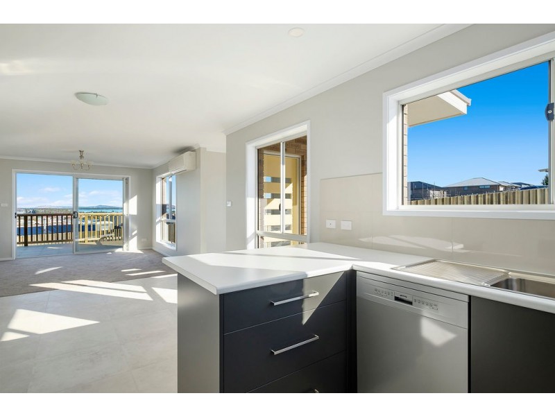 Units 1and2, 17 Horizon Drive, Sorell TAS 7172