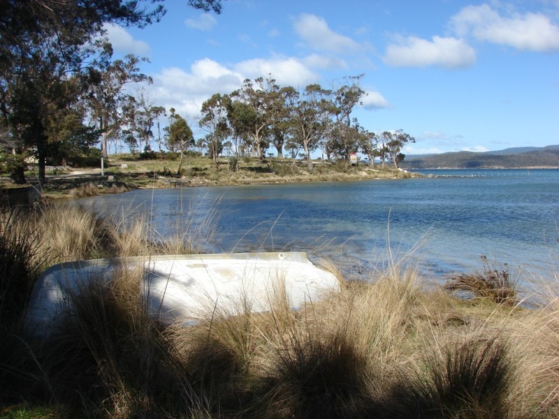 6 Cliffords road, Saltwater River TAS 7186