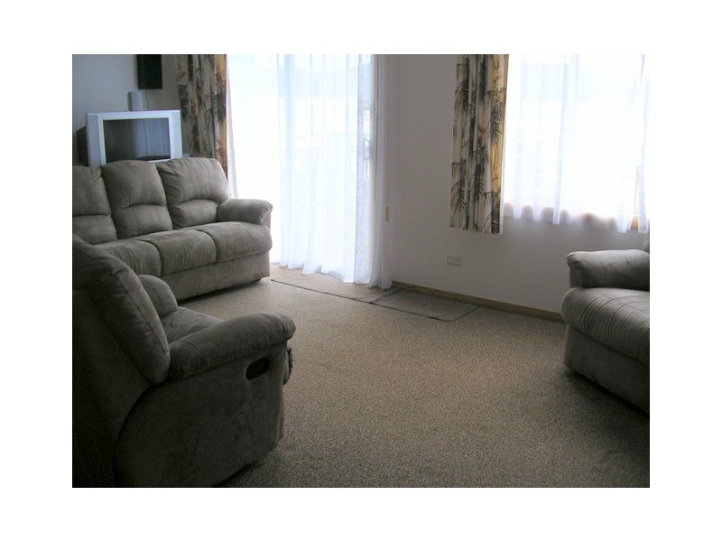 407 White Beach Road, White Beach TAS 7184