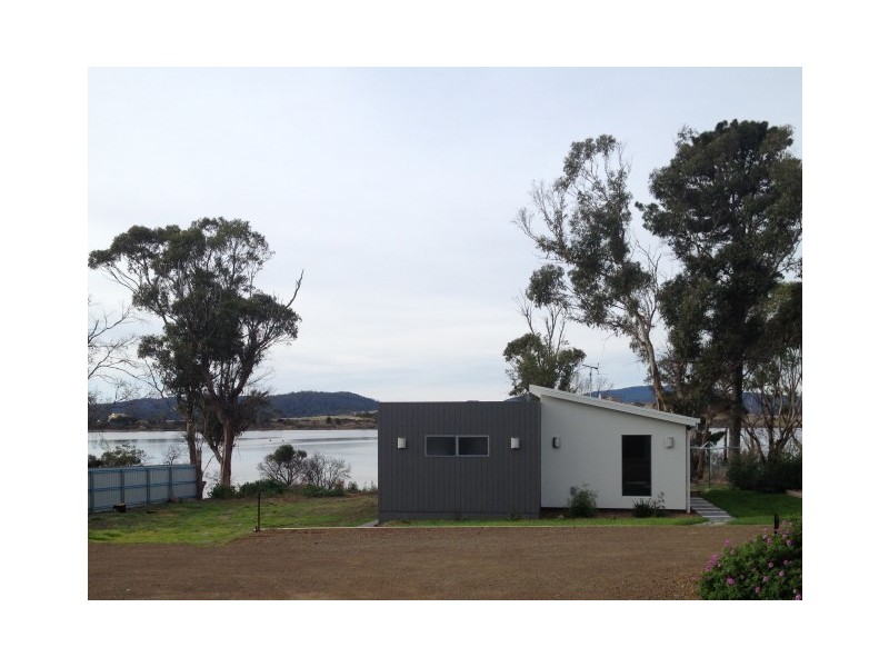 86 Bay Road, Boomer Bay TAS 7177