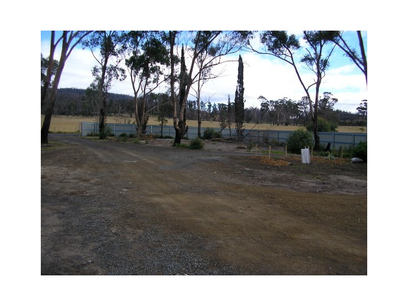 86 Bay Road, Boomer Bay TAS 7177