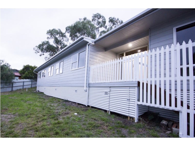 16 Parker Street, Carlton TAS 7173