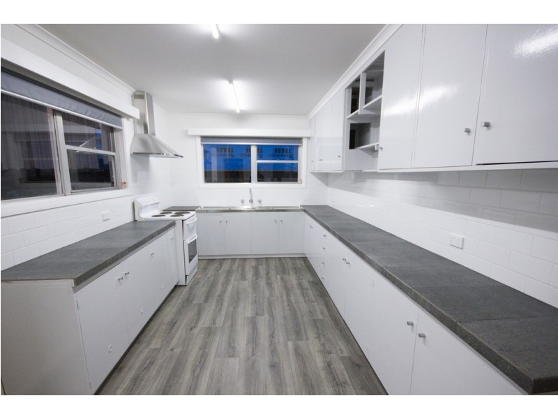 16 Parker Street, Carlton TAS 7173