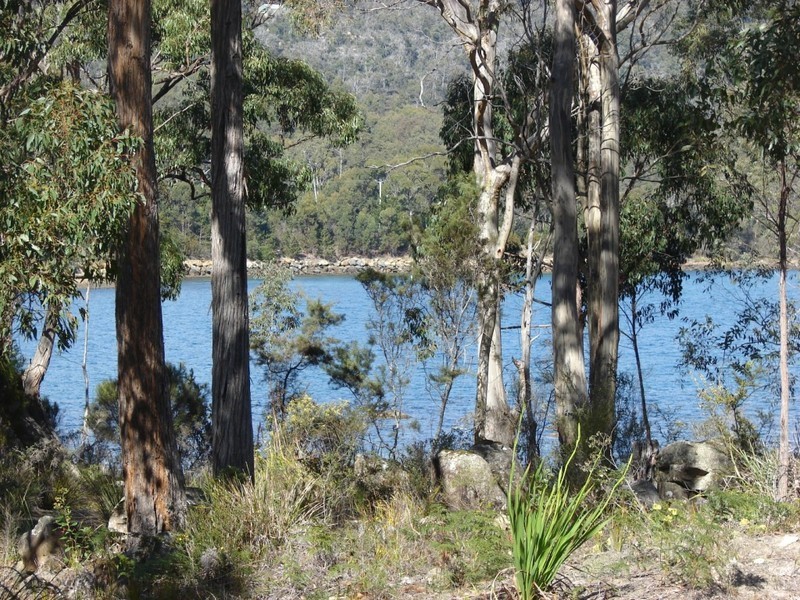 221 Old Jetty rd, Eaglehawk Neck TAS 7179