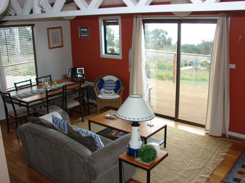 579 White Beach Rd, White Beach TAS 7184