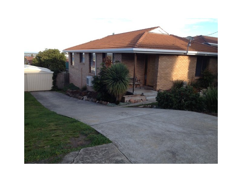 11 Stewart Court, Midway Point TAS 7171
