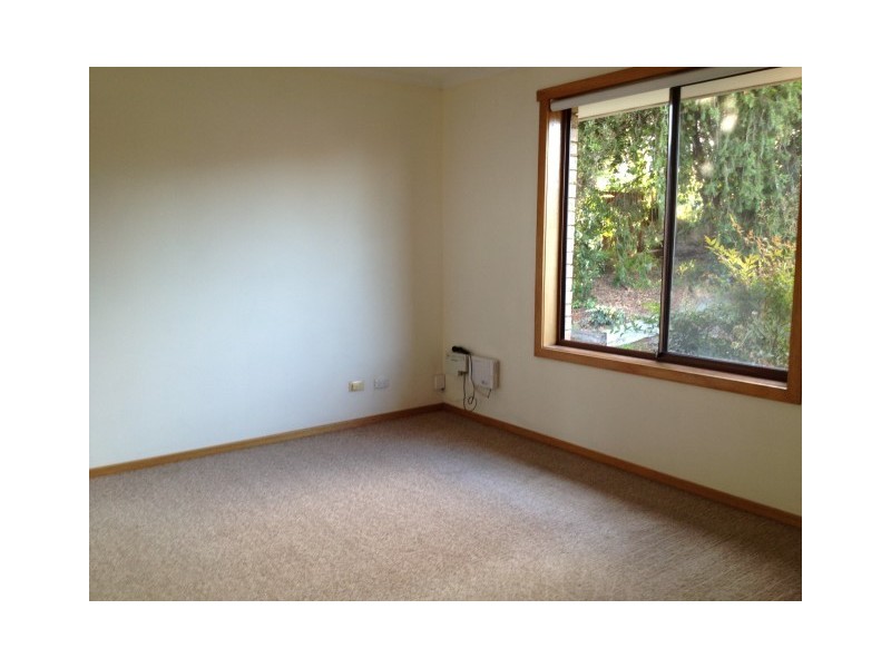 11 Stewart Court, Midway Point TAS 7171