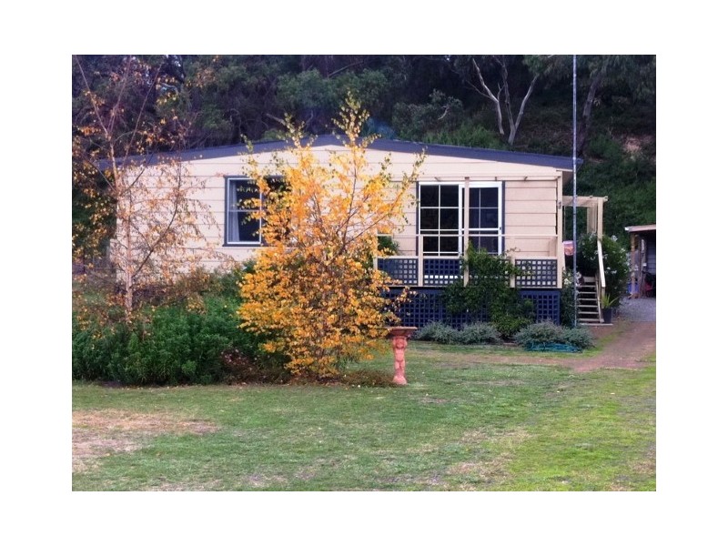 9 River Street, Carlton TAS 7173