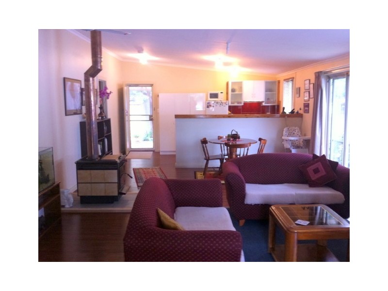 9 River Street, Carlton TAS 7173