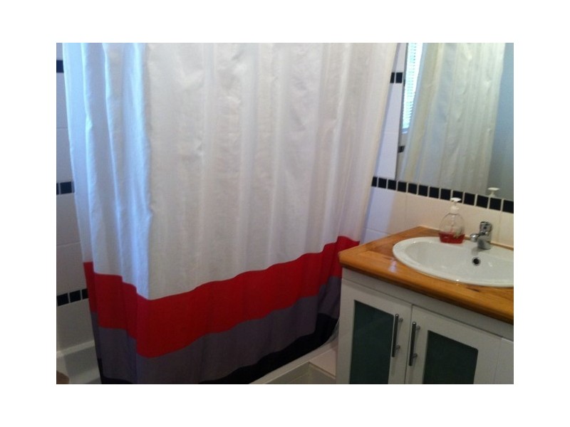 9 River Street, Carlton TAS 7173