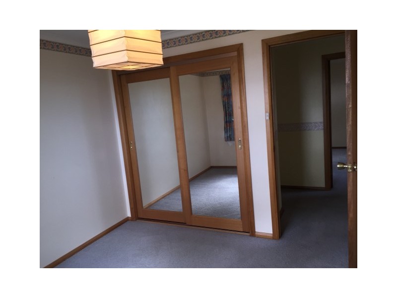 41 Robin Court, Lindisfarne TAS 7015