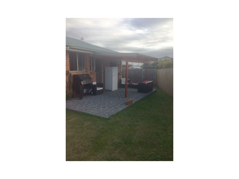 4/3 Horsham Road, Oakdowns TAS 7019