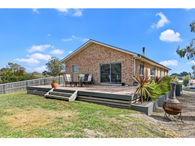 16 Neagarra Street, Dodges Ferry TAS 7173