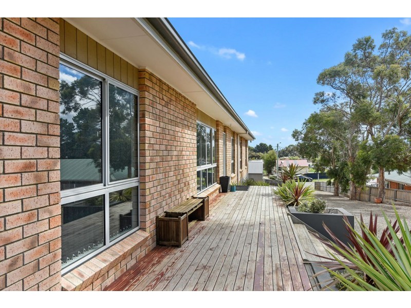 16 Neagarra Street, Dodges Ferry TAS 7173