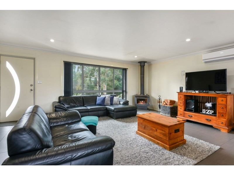 16 Neagarra Street, Dodges Ferry TAS 7173