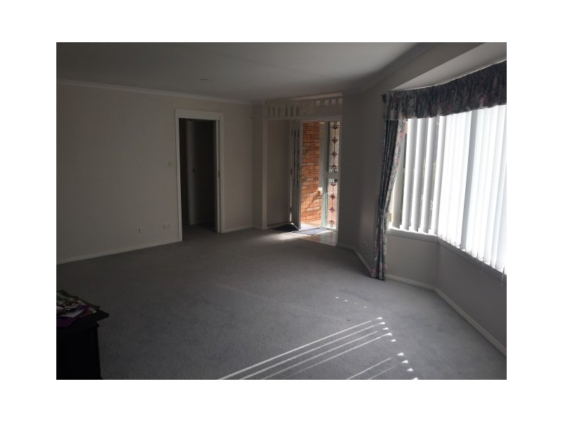8 Quarry Road, Mornington TAS 7018