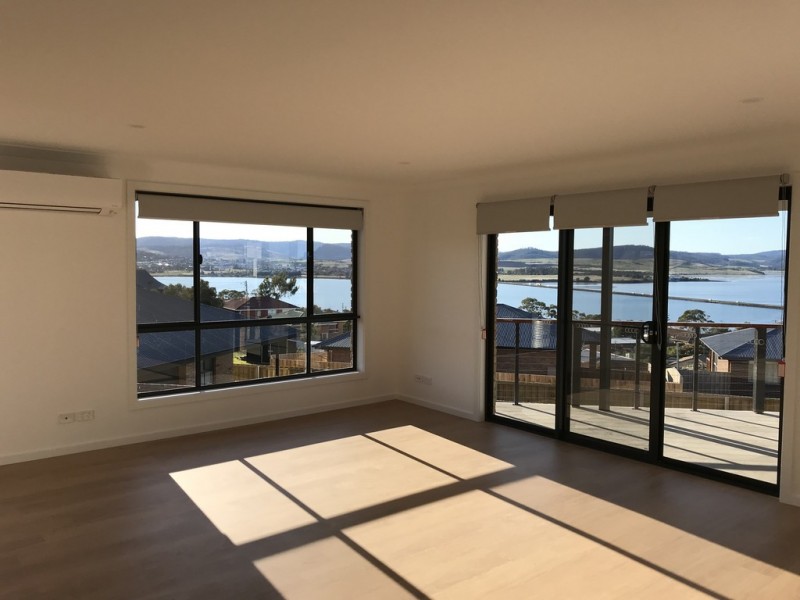 16 Timbermill Court, Midway Point TAS 7171