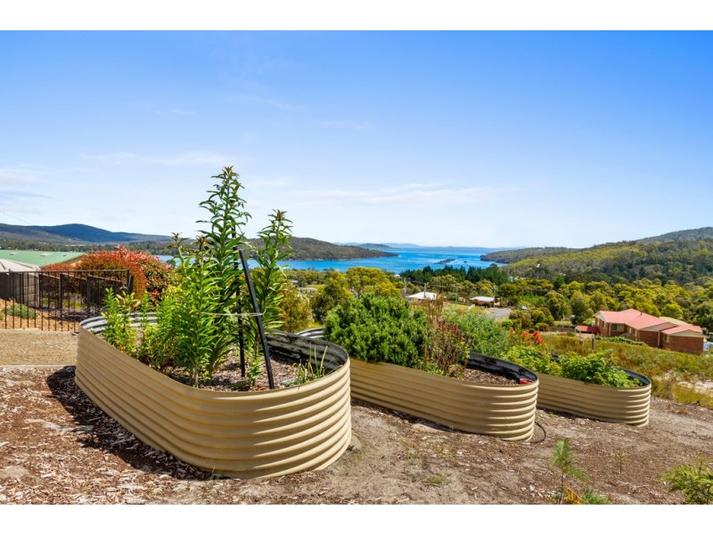 15 Eagle View Road, Nubeena TAS 7184
