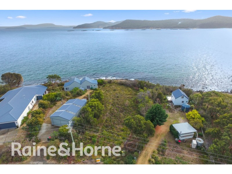 584 White Beach Road, White Beach TAS 7184