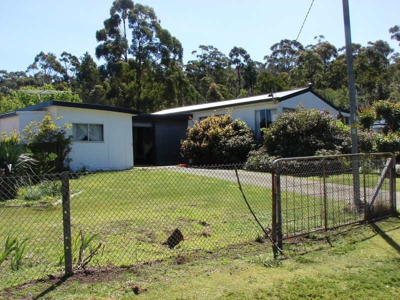 100 Old Jetty rd, Eaglehawk Neck TAS 7179