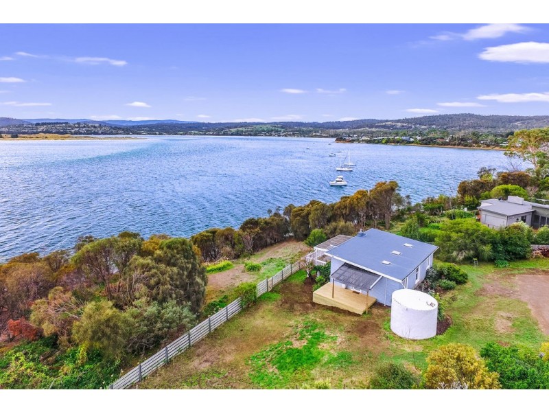 80 Tiger Head Road, Dodges Ferry TAS 7173