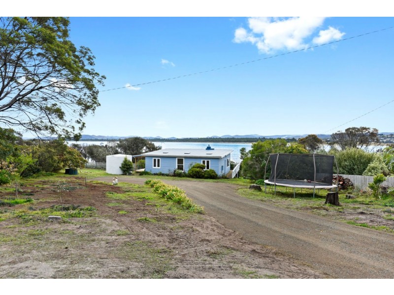 80 Tiger Head Road, Dodges Ferry TAS 7173