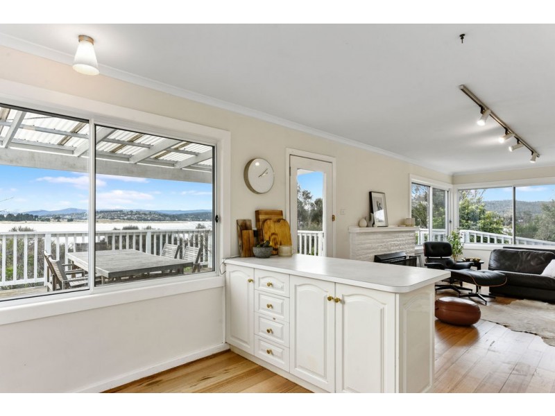 80 Tiger Head Road, Dodges Ferry TAS 7173