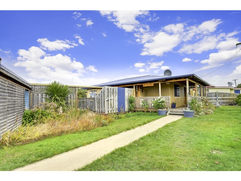 9 Cruttenden Street, Buckland TAS 7190