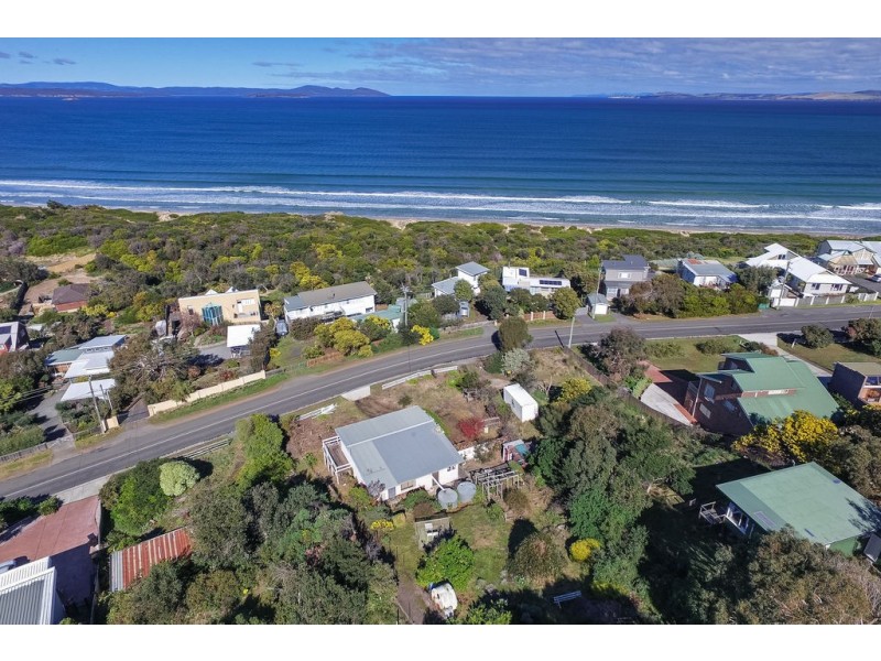 178 Carlton Beach Road, Dodges Ferry TAS 7173