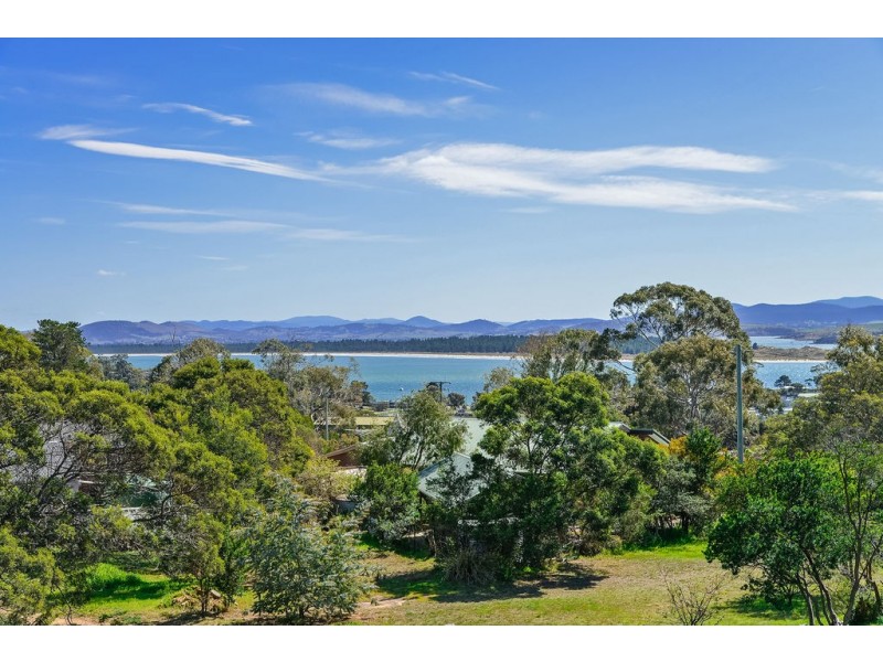 61 Signal Hill Road, Dodges Ferry TAS 7173