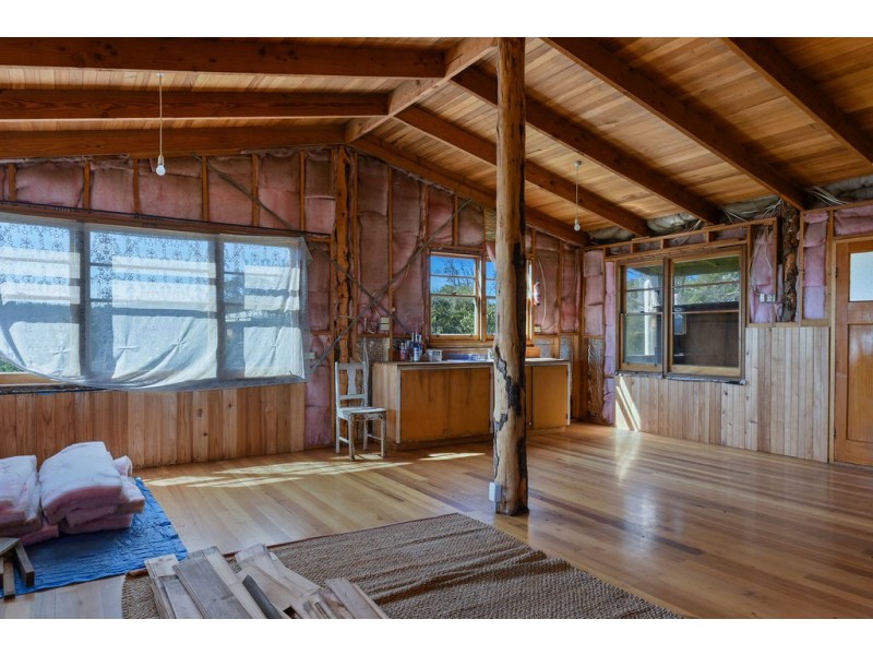 61 Signal Hill Road, Dodges Ferry TAS 7173