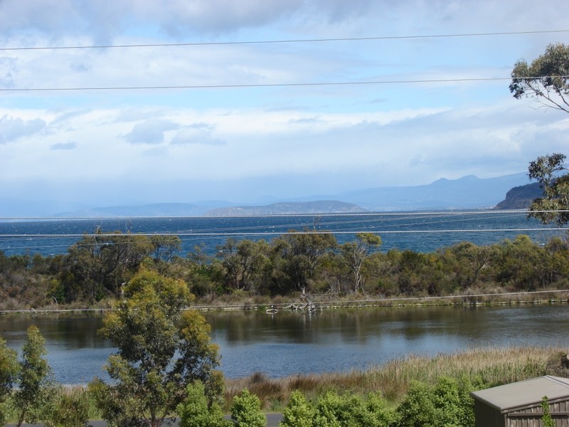 10 Lagoon rd, White Beach TAS 7184