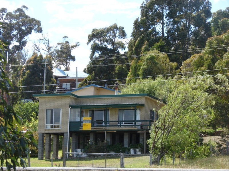 10 Lagoon rd, White Beach TAS 7184
