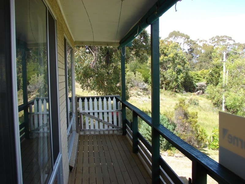10 Lagoon rd, White Beach TAS 7184