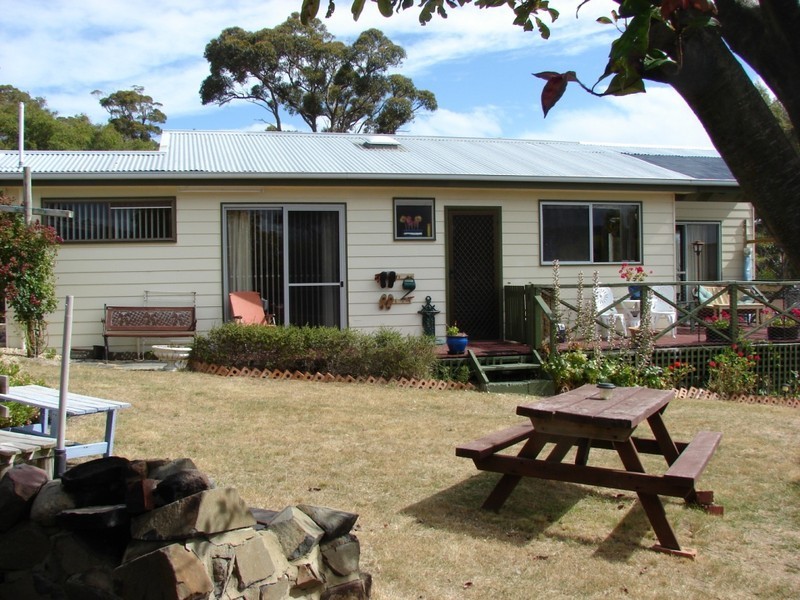 25 Lagoon rd, White Beach TAS 7184
