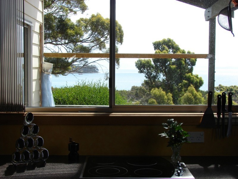 25 Lagoon rd, White Beach TAS 7184