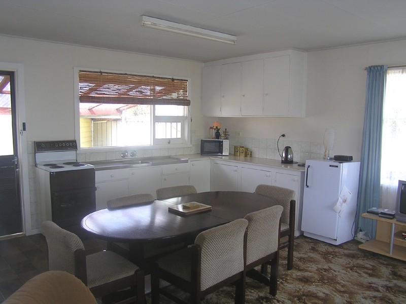1 Lyeena Street, Carlton TAS 7173
