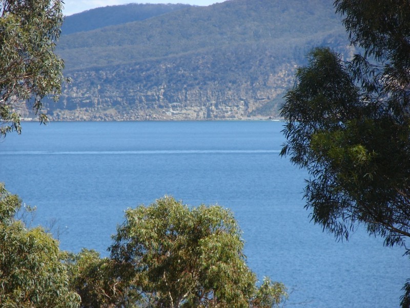 533 White Beach rd, White Beach TAS 7184