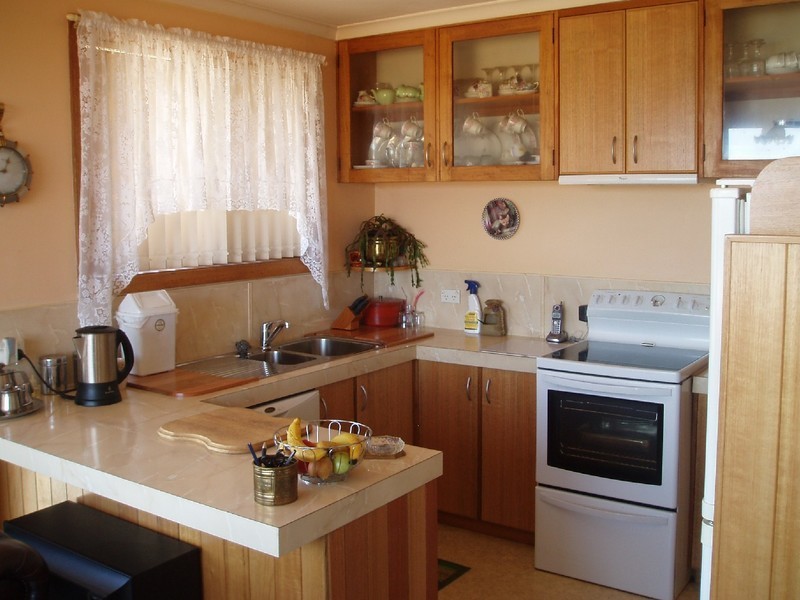 8 Lantana Place, Primrose Sands TAS 7173
