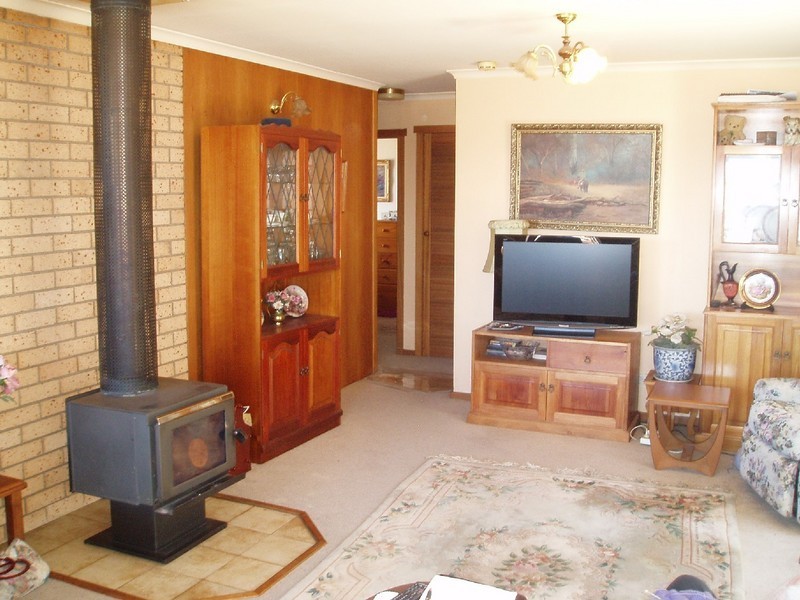 8 Lantana Place, Primrose Sands TAS 7173