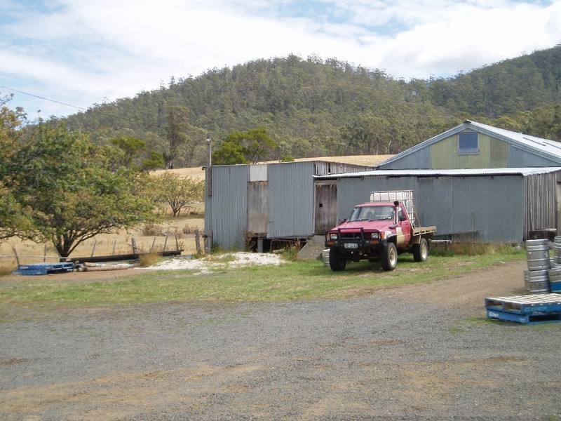 8 Arthur Highway, Dunalley TAS 7177